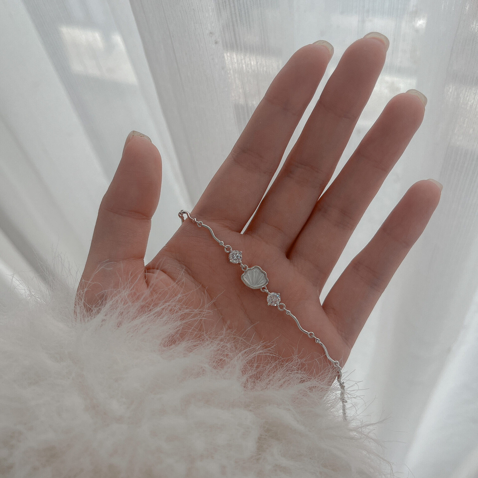 Vòng tay Pearlina - Aquamarine Realm Collection CIGNO - Ảnh 2